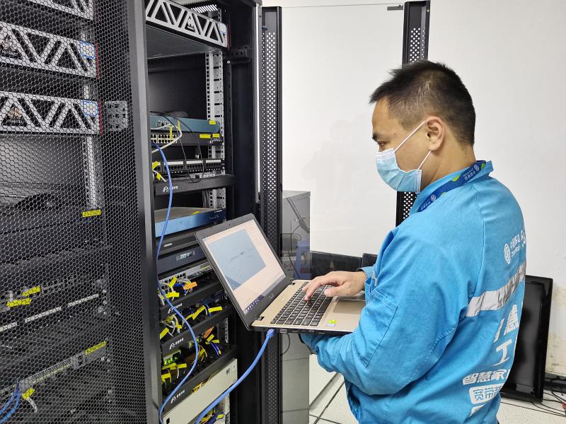 為復(fù)工復(fù)產(chǎn)復(fù)市摁下數(shù)智“快進(jìn)鍵”——福建移動(dòng)創(chuàng)新數(shù)智技術(shù)助力常態(tài)化疫情防控和復(fù)工復(fù)產(chǎn)工作